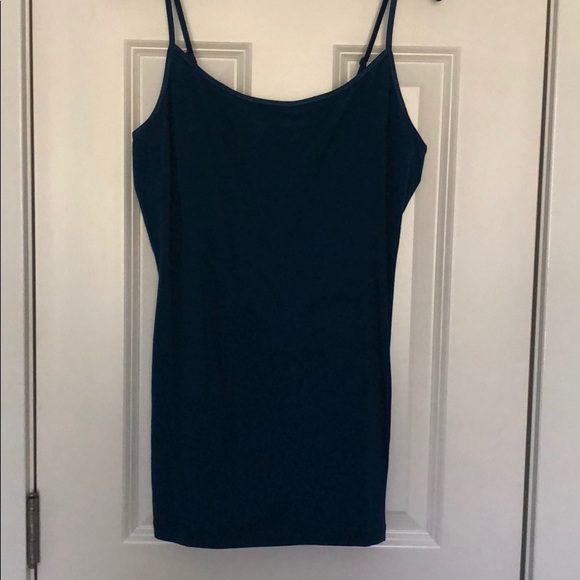 CAbi Tops - 🦋Cabi simple cami🐬